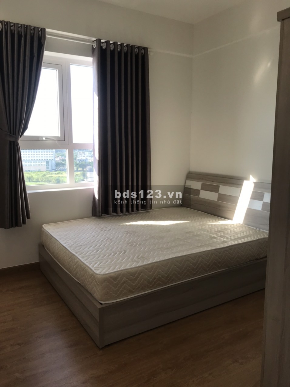 C/c Moonlight Boulevard - cho thuê 2pn 2wc full nội thất 10 triệu/tháng.Lh: 0938308438.