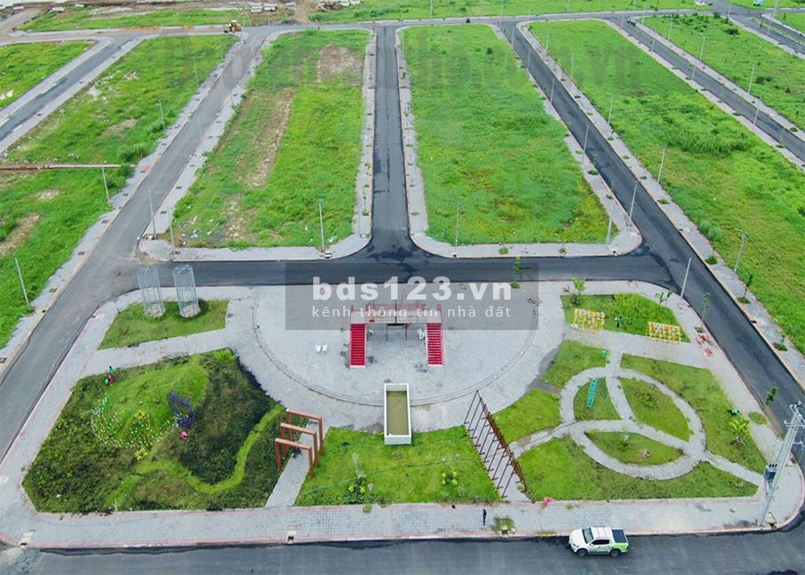 Đất nền có sổ sẵn, chỉ từ 9tr/m2.Sang tên nhanh chóng. Vị trí đắc địa. Dt 5x16m2, Hướng Đông Nam
