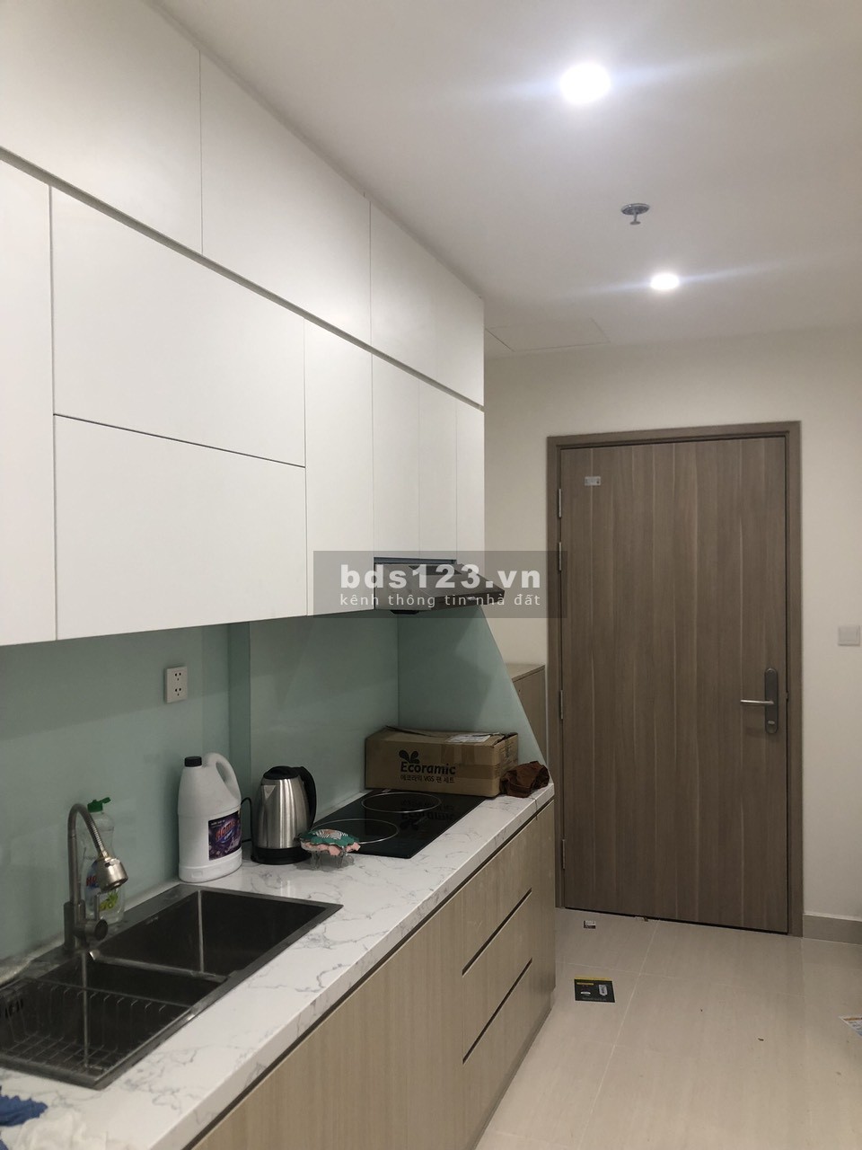 Cho thuê căn hộ chung cư Vinhomes Grand Park Quận 9