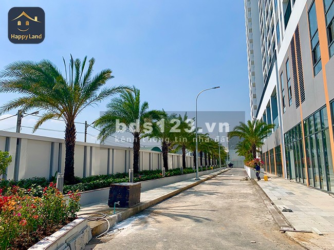 Bán căn hộ Quận 9 3pn, dt 112m2-118m2, gần uỷ ban trường, sổ đỏ chỉ 36 triệu/m2