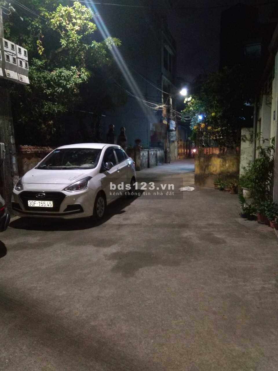 Siêu hiếm giá 1.85 tỷ, có nhà 2 tầng ô tô đỗ gần sổ đỏ chính chủ