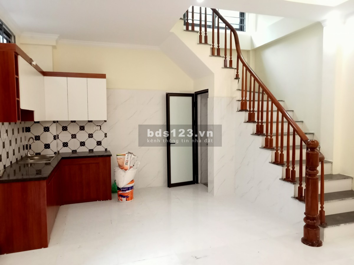 Bán nhà mới căn góc 2 mặt thoáng, sổ vuông đẹp, hàng xóm làng Việt Kiều Châu Âu