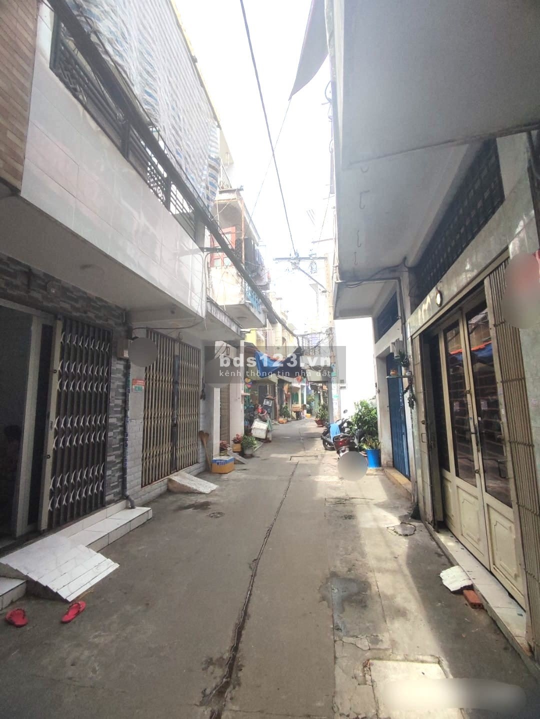 Bán nhà Phú Trung, Quận Tân Phú, DT 19m² x 3 tầng đúc, 2 PN, giá 2,9 tỷ