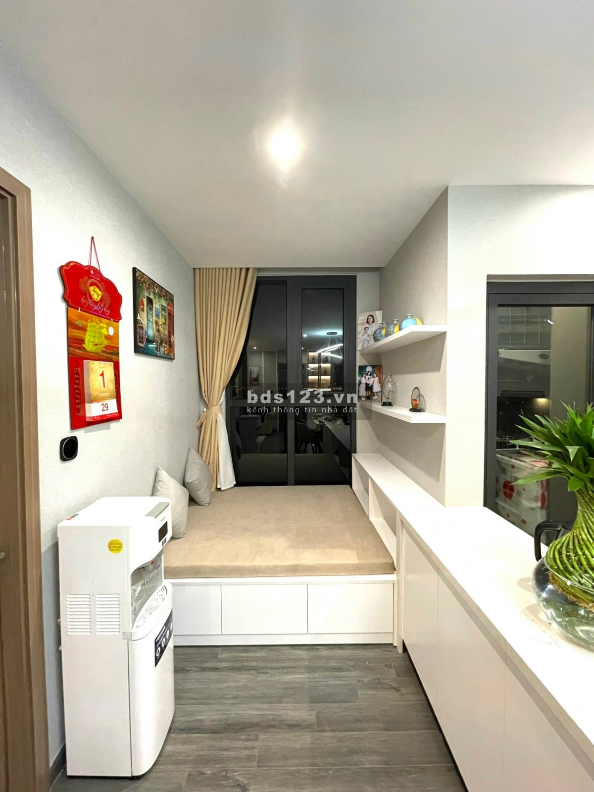 Chính chủ bán căn S211.081 2 phòng ngủ 2wc 70m2 Full đồ đạc giá chỉ 1.88 tỷ bao phí trọn gói