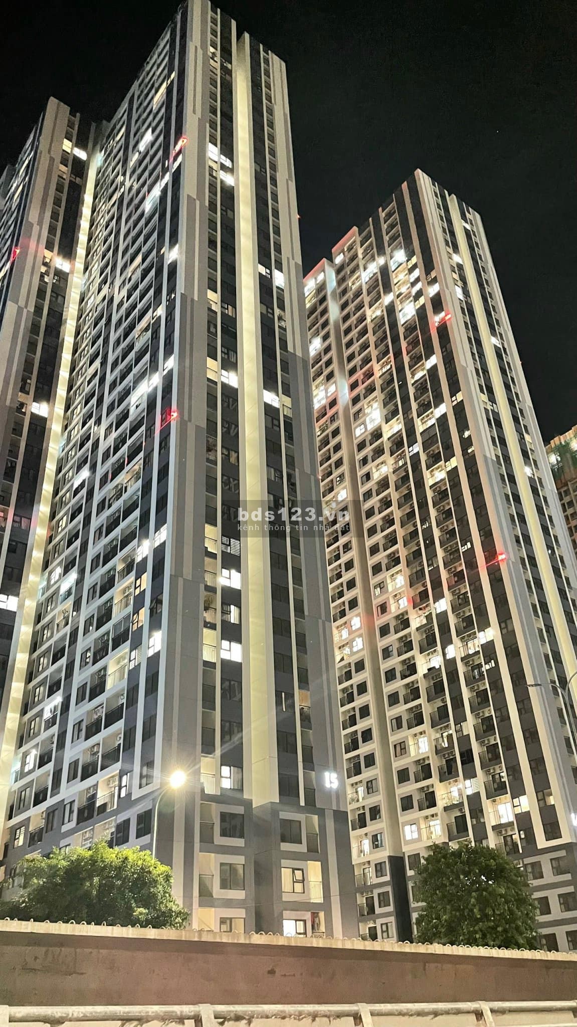 Bán căn hộ 3PN 90m Tonkin (ruby) cực đẹp Vinhomes SMart City giá 4,5 tỷ