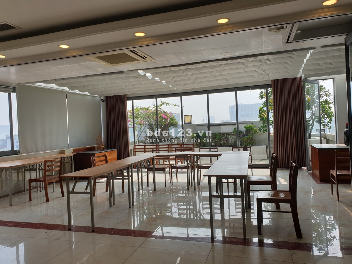 Bán khách sạn Hàng Bông Hoàn Kiếm, 13 tầng, 90 phòng 350 triệu/tháng, dt 350m2, mt 9m, giá 499 tỷ