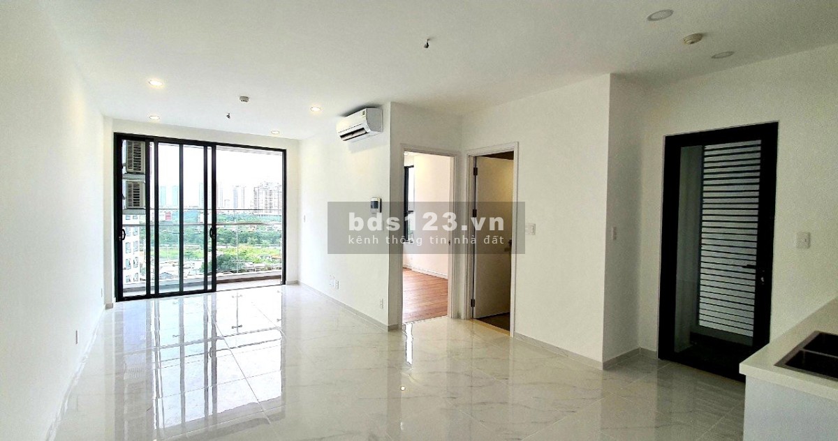 Chính chủ bán căn hộ Quận 2 view sông DTSD 76m² chỉ 5.1 tỷ, có sổ đỏ