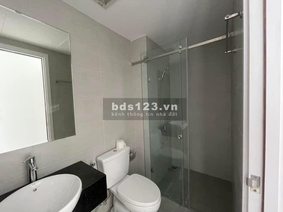 Bán căn A.xx 20 Ricca Quận 9, dtsd 52m2, chỉ 1.96 tỷ có sổ gần trường UBND