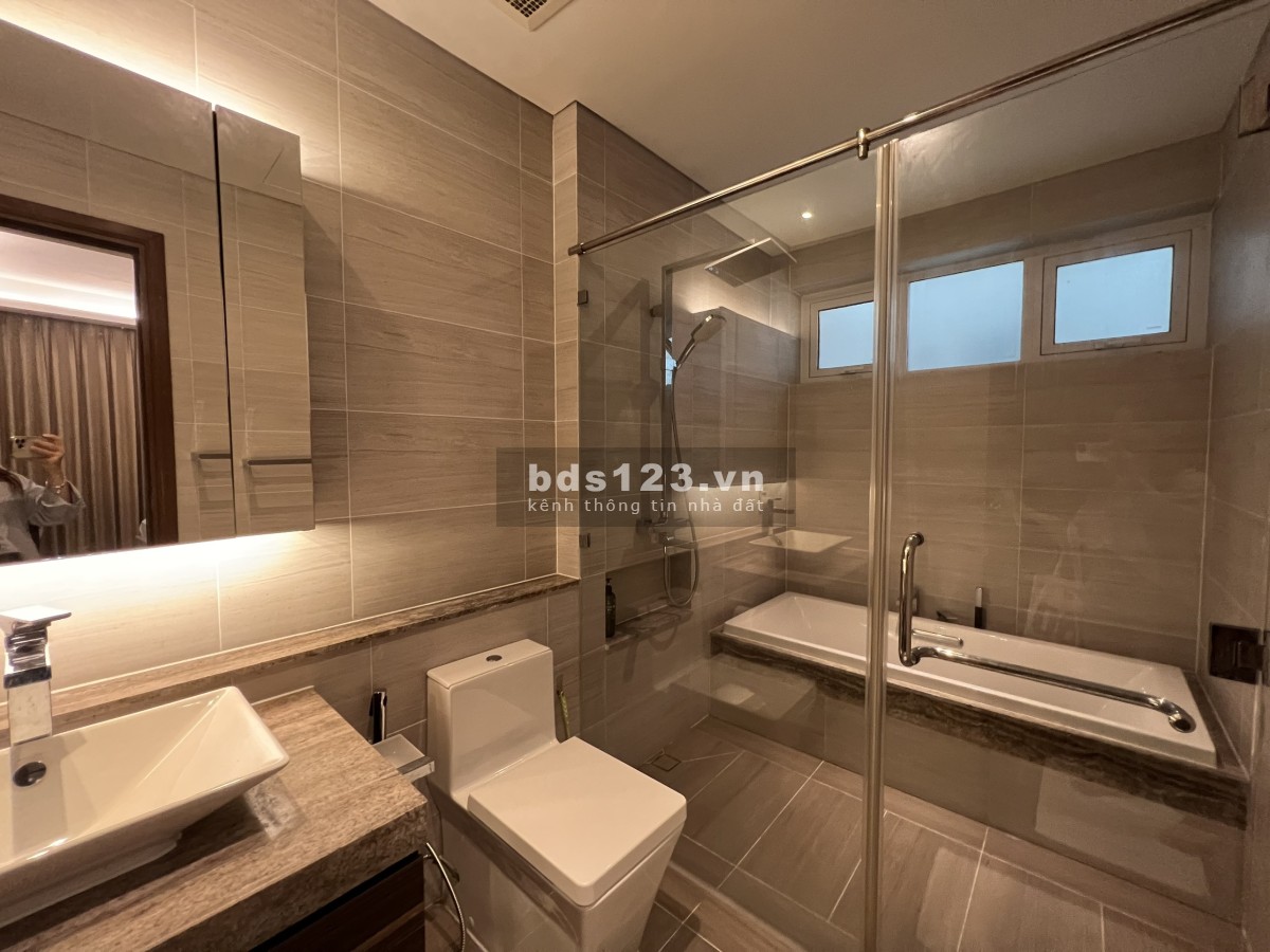 Cho thuê nhanh căn hộ Sarica 2PN, giá tốt nhất thị trường. Chỉ 30 triệu. LH 0937681186