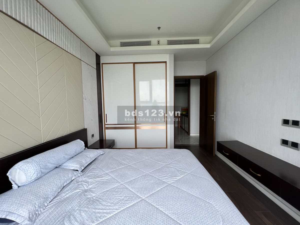 Cho thuê nhanh căn hộ Sarica 2PN, giá tốt nhất thị trường. Chỉ 30 triệu. LH 0937681186