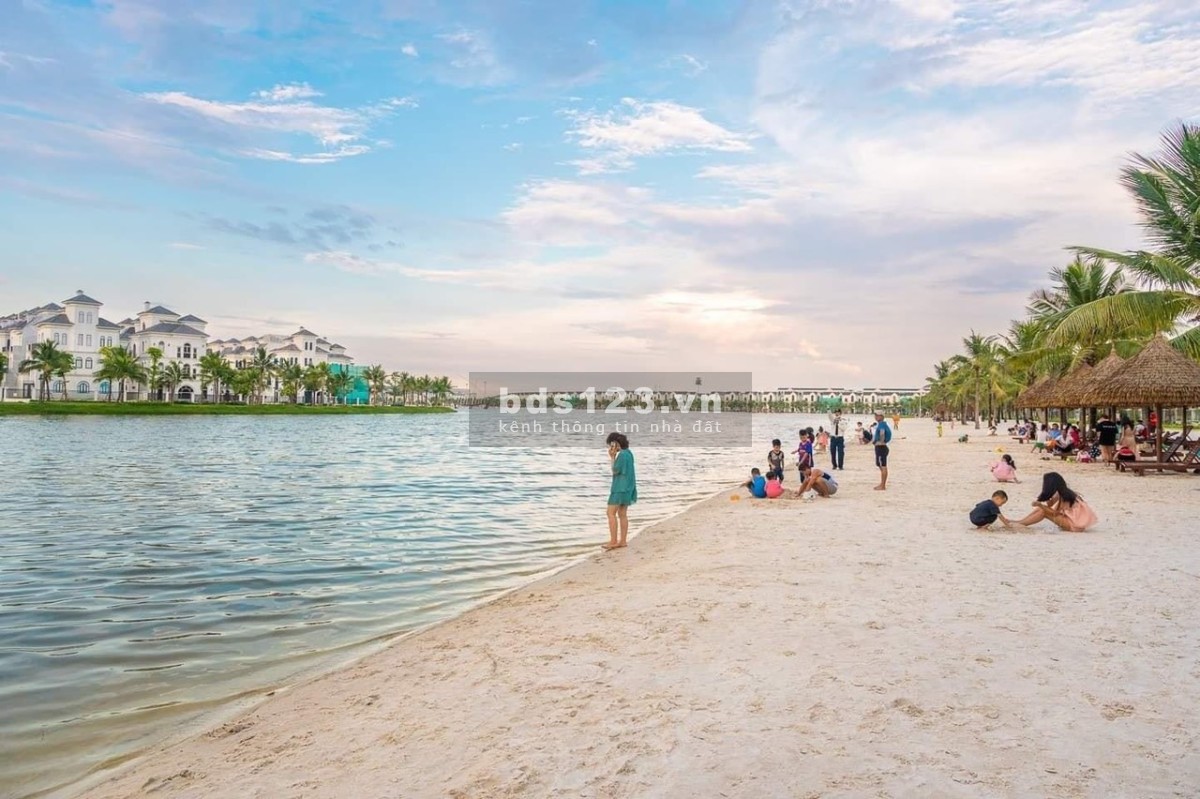 Do cần tiền gấp nên e bán căn 3PN, 2VS 80m2 góc giá 2.3 tỷ tại Vinhomes Ocean Park LH: 0977 484 841