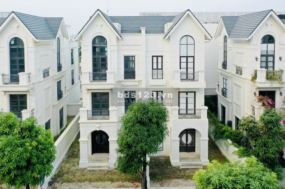Bán nhà biệt thự song lập Hải Âu, Vinhomes Ocean Park 1, DT 150m² x 3 tầng 1 tum, quận Gia Lâm 2023