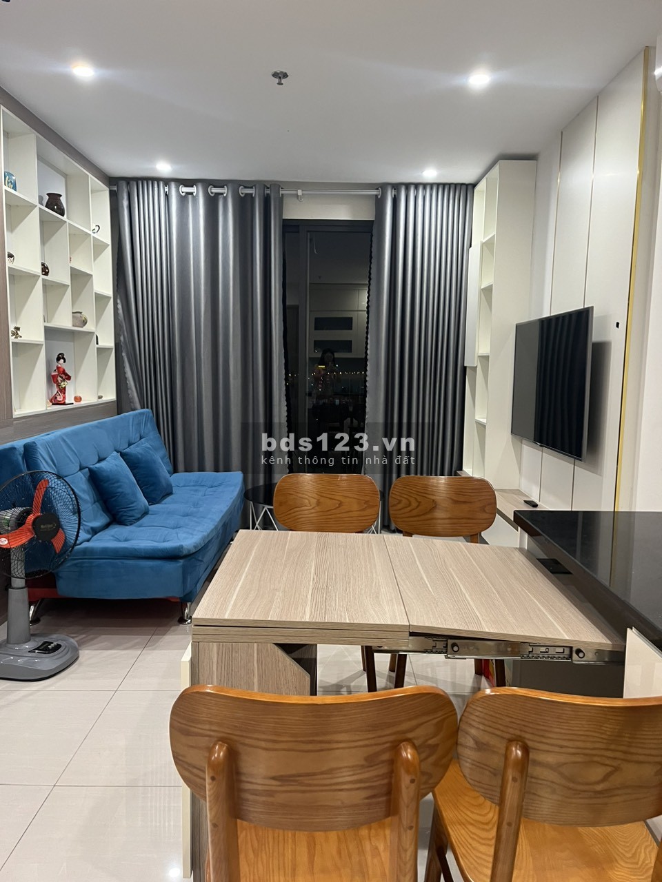 Chị gái em cần bán căn hộ 1PN + 1 43m2 full đồ nội thất xịn, giá 1,4 tỷ tại Vinhomes Ocean Park
