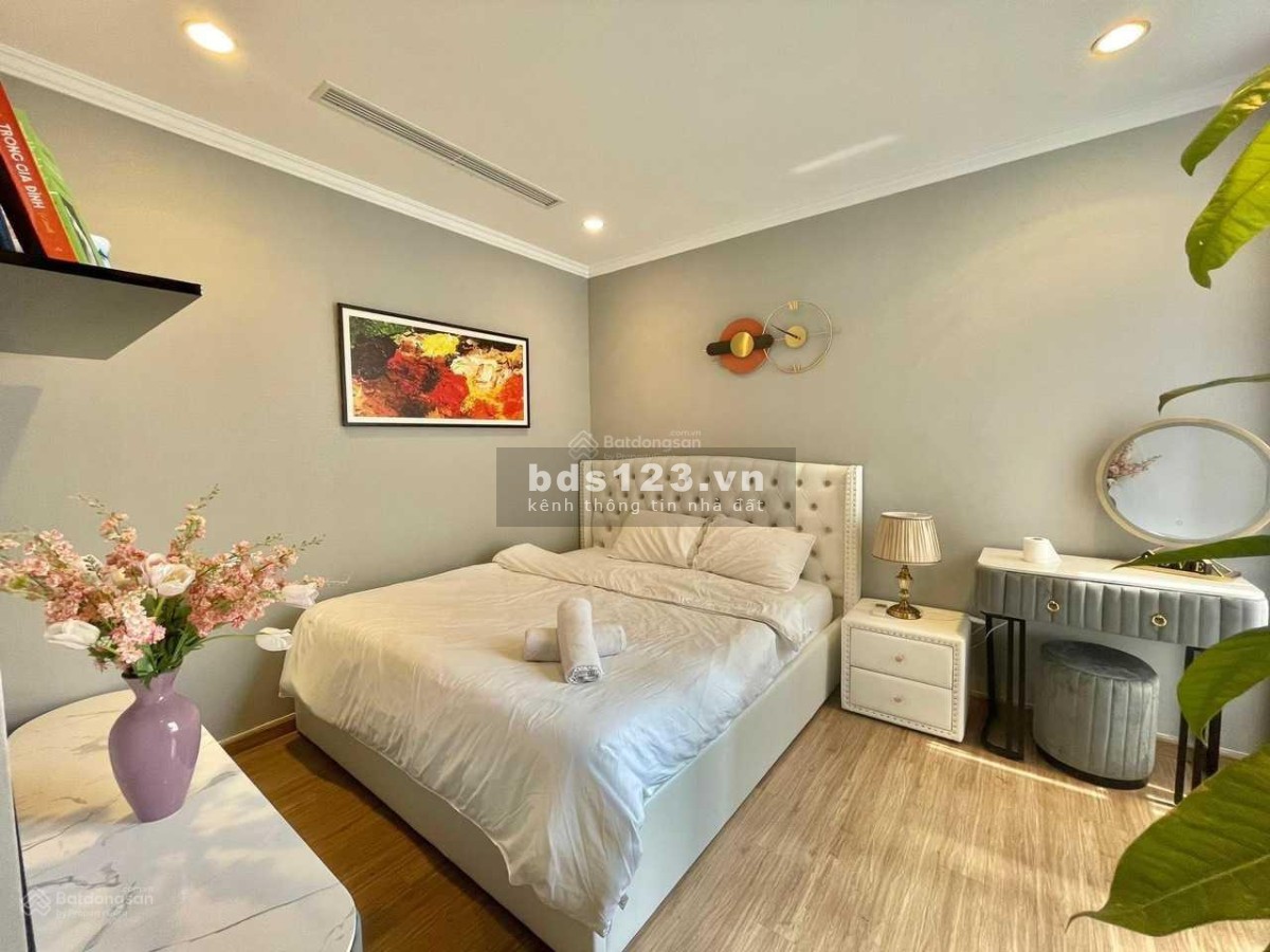 Bán gấp căn chung cư 2 phòng ngủ 1wc giá chỉ 1.58 tỷ bao phí tại Vinhomes Ocean Park