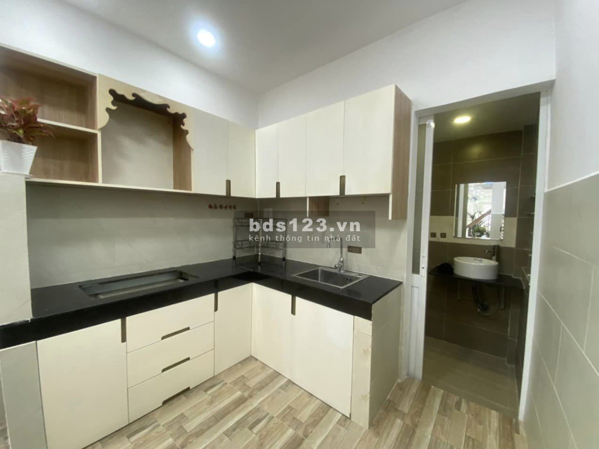 Bán gấp nhà HXH 6m đường Nguyễn Kiệm, Gò Vấp, giá chỉ 3,9 tỷ. LH 0866-153-345