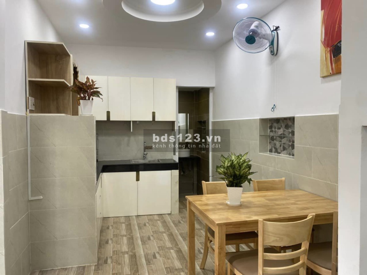 Bán gấp nhà HXH 6m đường Nguyễn Kiệm, Gò Vấp, giá chỉ 3,9 tỷ. LH 0866-153-345