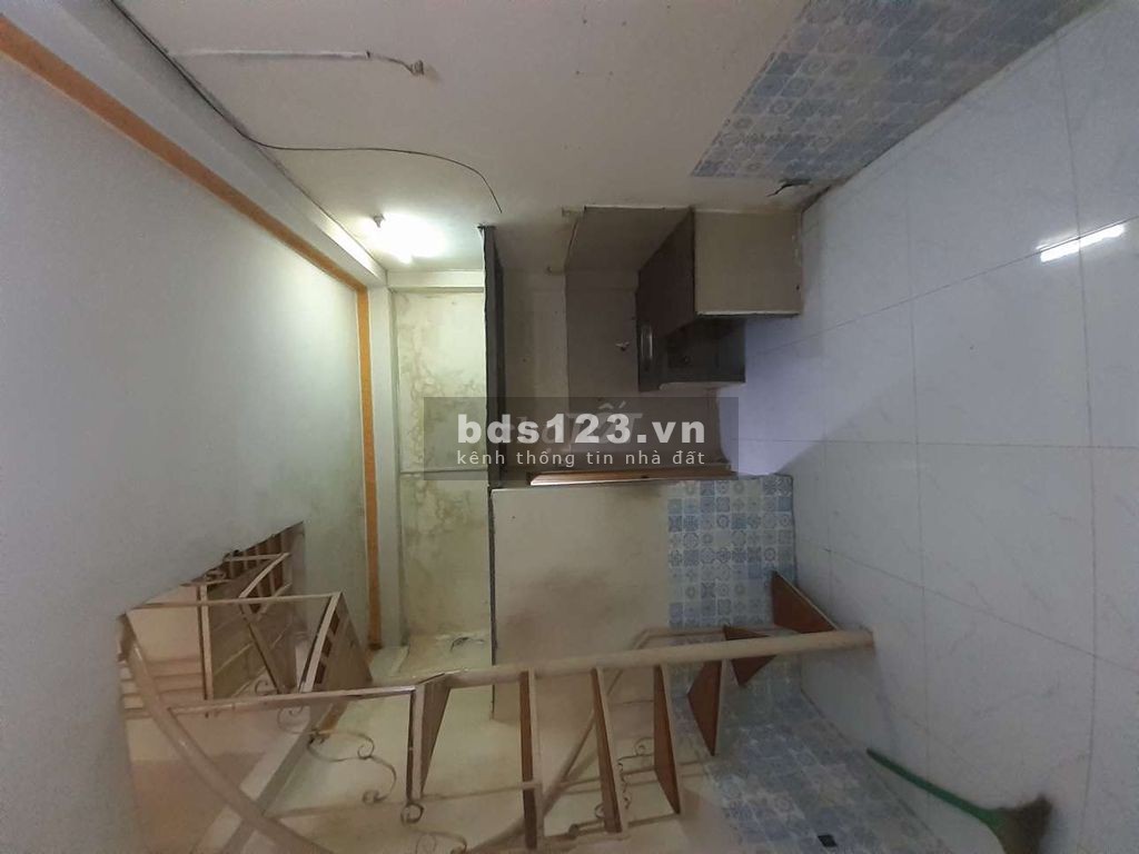 Nhà chính chủ bán nhanh giá 630 triệu, nhà trống, dtsd 12m2, khu an ninh