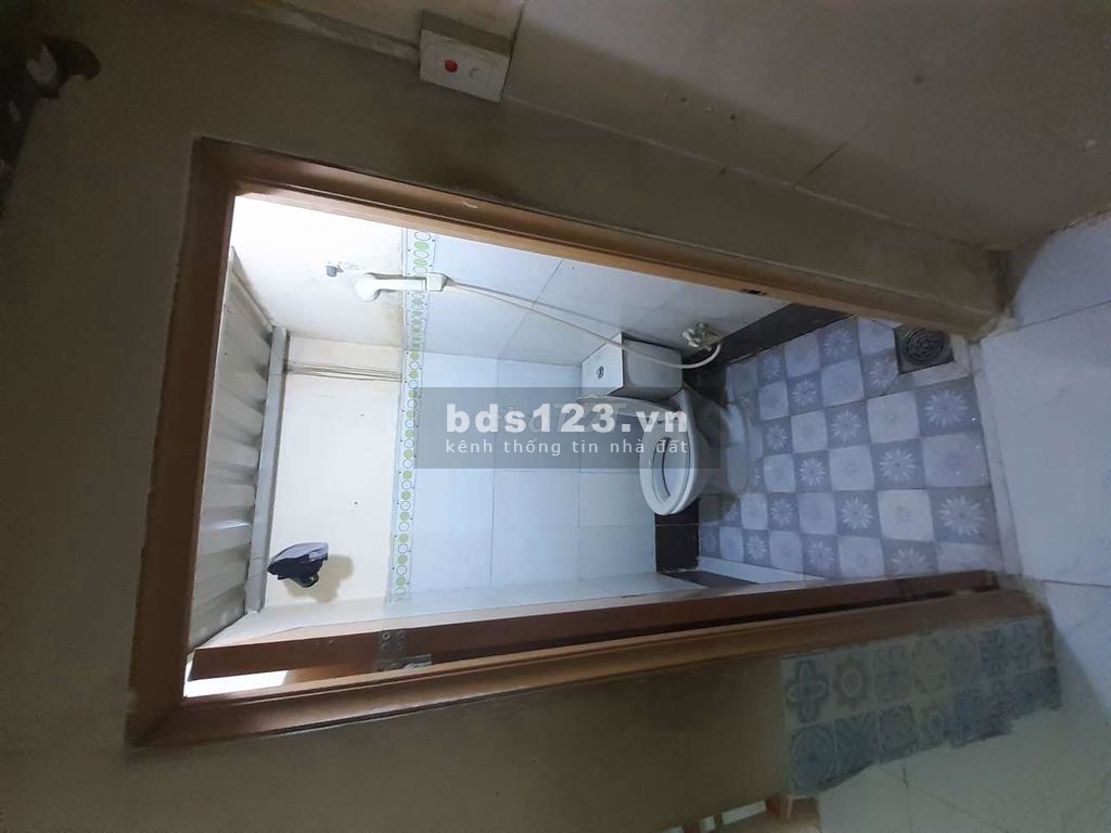 Nhà chính chủ bán nhanh giá 630 triệu, nhà trống, dtsd 12m2, khu an ninh
