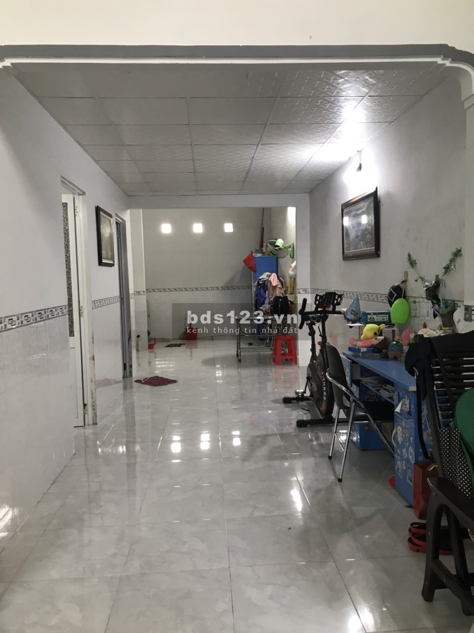 Chính chủ bán đất và nhà cấp 4, giá bớt lộc, khu dân cư, có sổ hồng