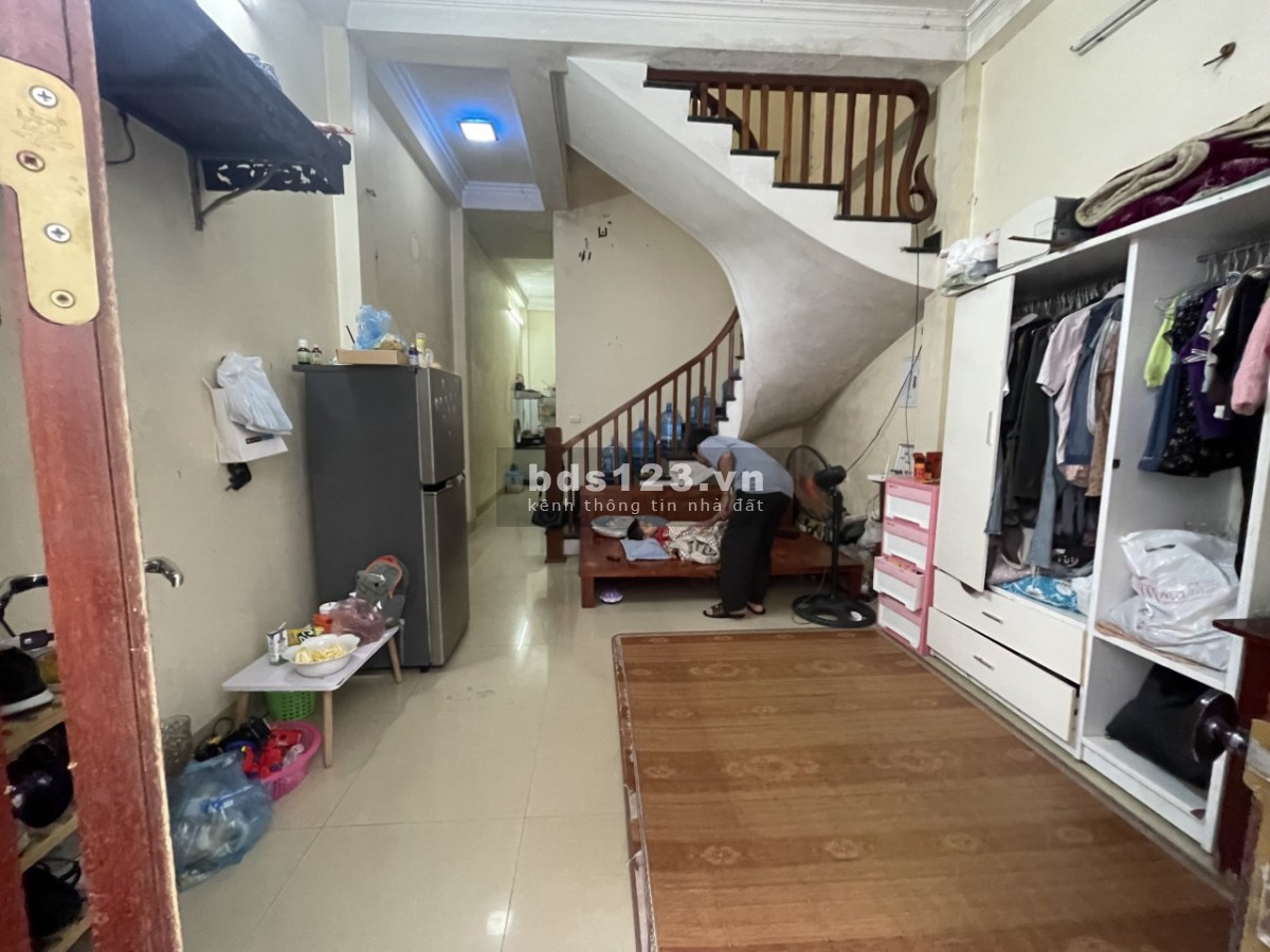 Bán nhà chính chủ dân xây Phúc Lý, Bắc Từ Liêm, DT 43,7m²