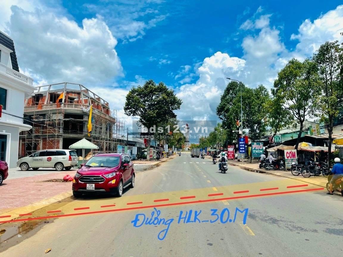 Bán 4 căn shophouse cuối cùng ngay thị trấn Châu thành, mặt tiền 30m