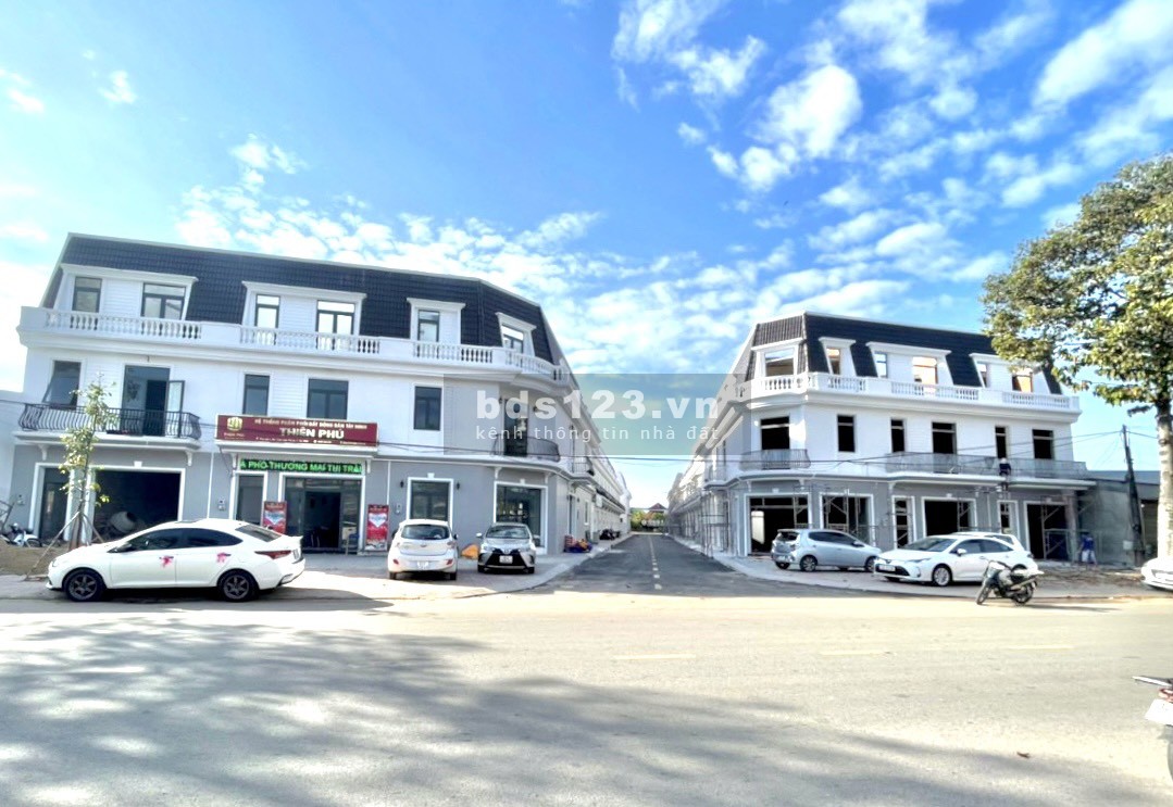Bán 4 căn shophouse cuối cùng ngay thị trấn Châu thành, mặt tiền 30m