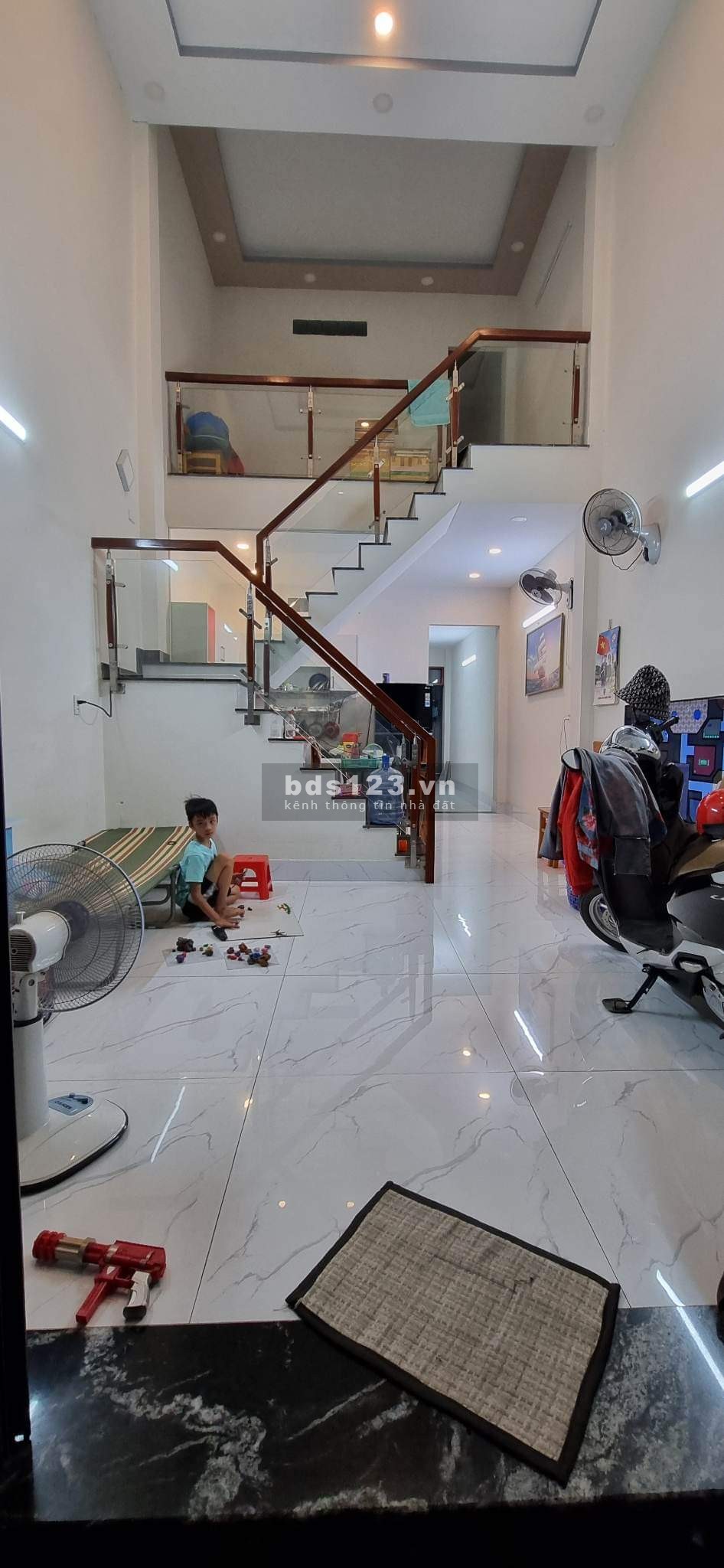Bán nhà trung tâm thị trấn Hóc Môn, diện tích 72m², giá chỉ 3,3 tỷ