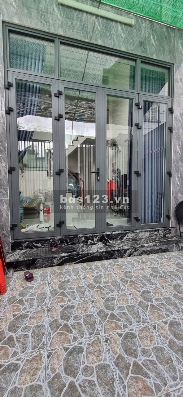Bán nhà trung tâm thị trấn Hóc Môn, diện tích 72m², giá chỉ 3,3 tỷ