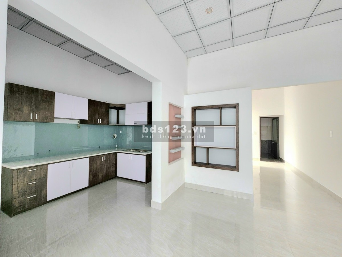 Bán nhà kiệt trung tâm Liên Chiểu, DTSD 90m², 2 tỷ 199 triệu, hướng Đông Nam
