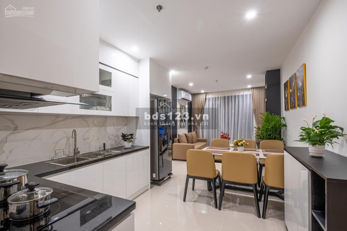 Cần tiền bán căn hộ 3PN 2WC S=80m2 giá 2.29 tỷ tại Vinhomes Ocean Park Gia Lâm HN