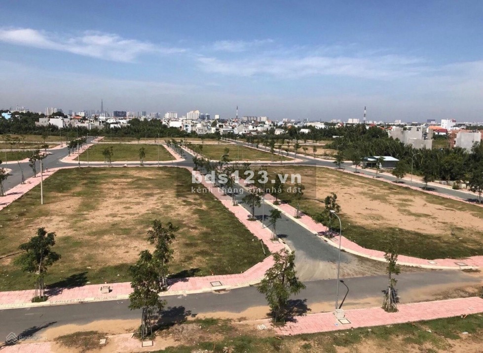 Đất nền ngay KDC Bình Nguyên, Dĩ An, Bình Dương, giá TT từ 1.6 tỷ/100m2, SHR, LH: 0344000467