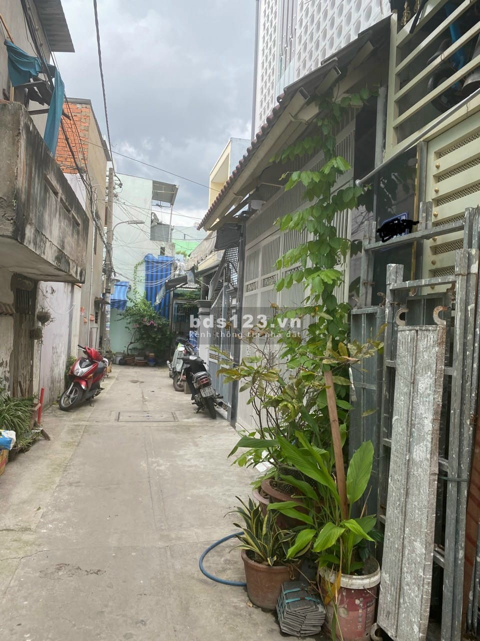 Bán nhà gần chợ Cây Da Sà, quận Bình Tân, giá 4 tỷ