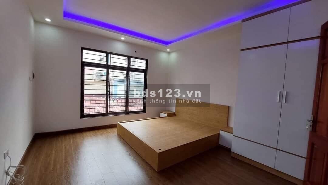 Bán nhà Cầu Giấy giá RẺ như BIẾU, DT 47m², Nhỉnh Giá 3 tỷ