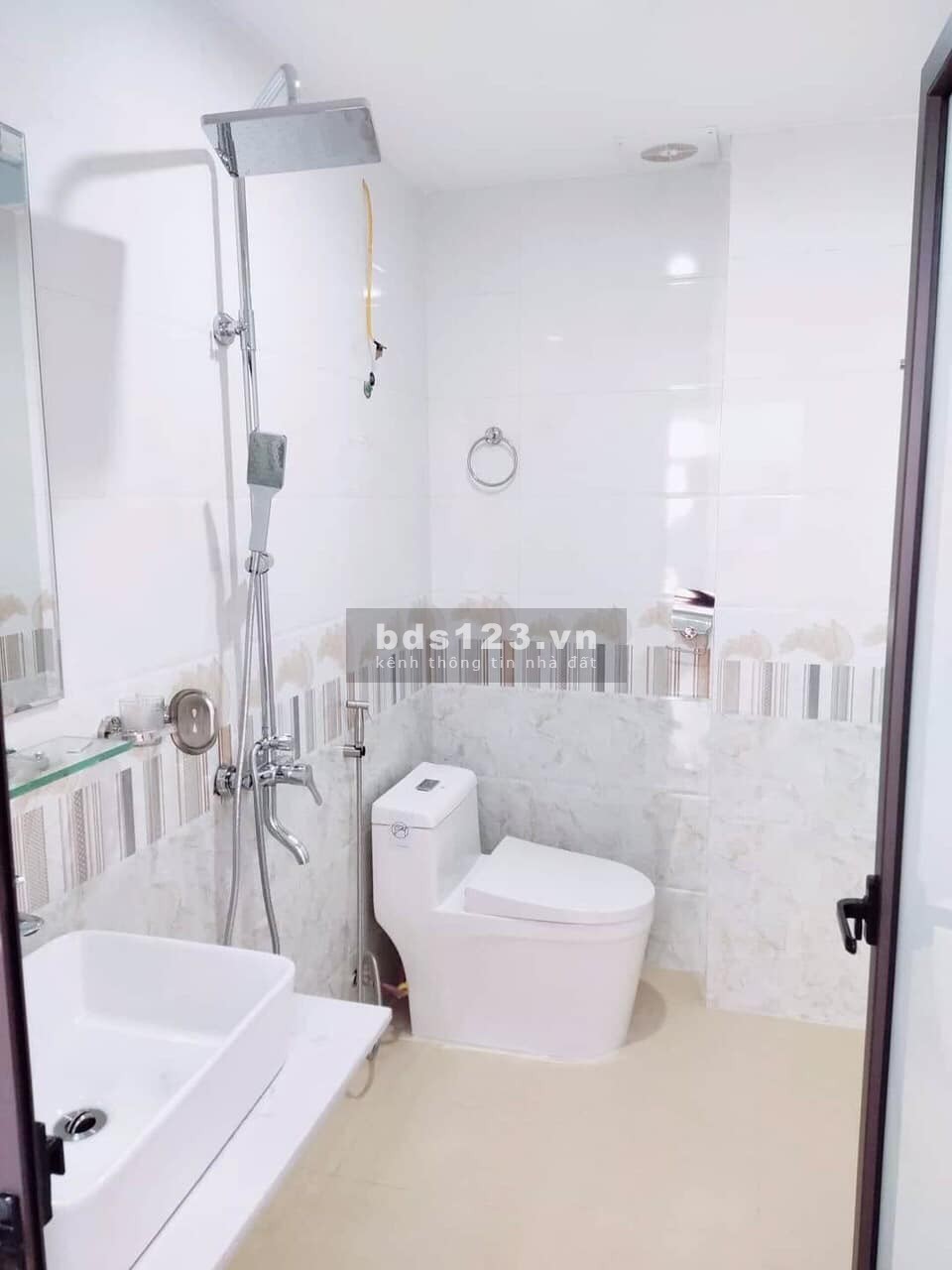 Bán nhà Cầu Giấy giá RẺ như BIẾU, DT 47m², Nhỉnh Giá 3 tỷ