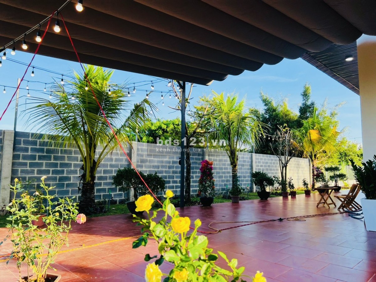Bán nhà vườn tại Thôn 8, Xã Cư Êbur, TP Buôn Ma Thuột, DT 14 x 85m, Giá 1 Tỷ 690 Triệu