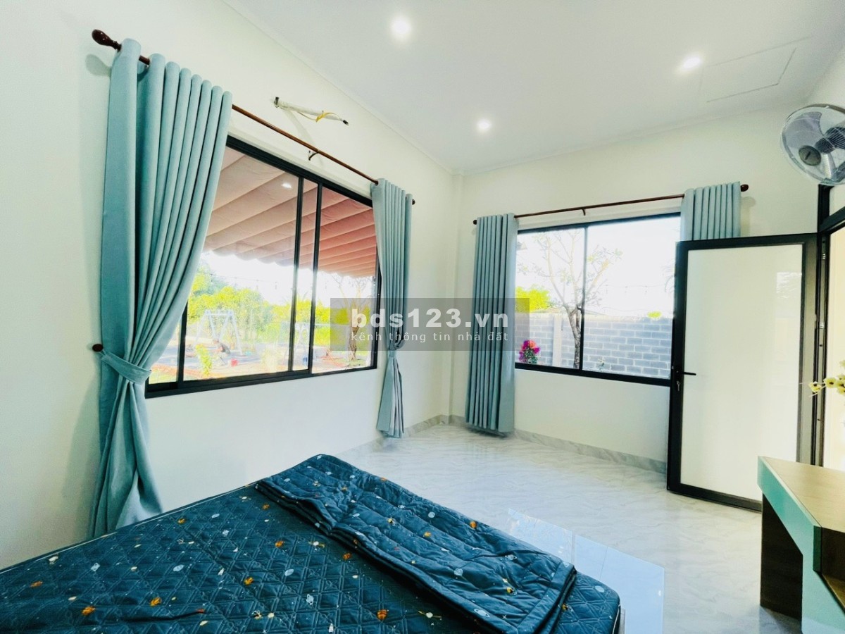 Bán nhà vườn tại Thôn 8, Xã Cư Êbur, TP Buôn Ma Thuột, DT 14 x 85m, Giá 1 Tỷ 690 Triệu