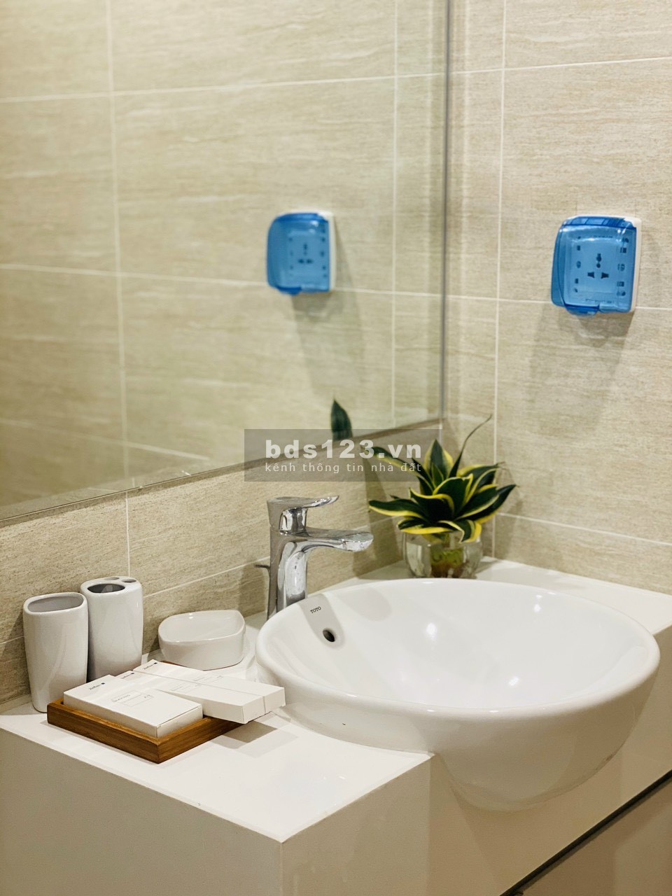 BÁN NHANH 1 NGỦ+ 47m2 GIÁ 1.3 TỶ TẶNG NỘI THẤT VIEW ĐẠI HỌC VINUNI VINHOMES GIA LÂM LH: 0976.366.513