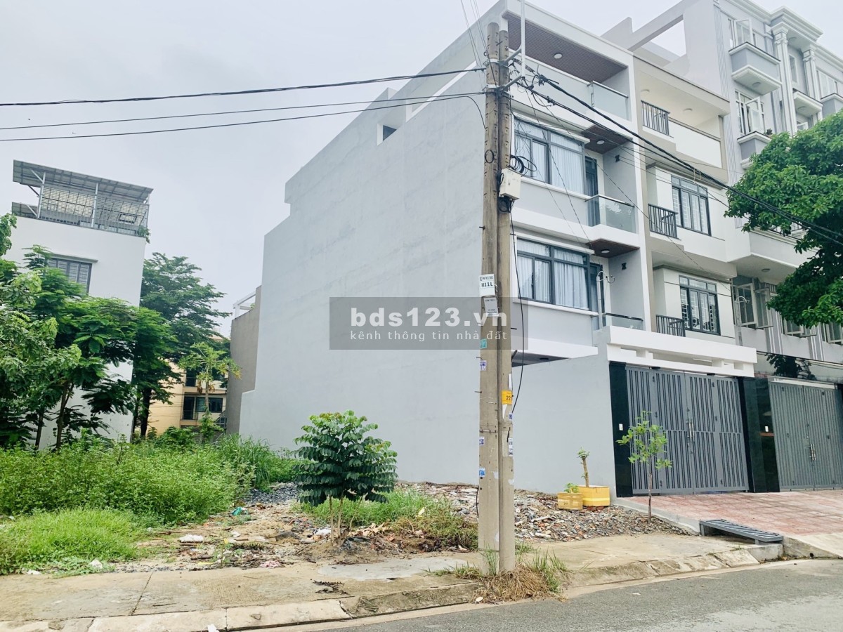 Thanh lý giá rẻ ngay đường Số 18, Hiệp Bình Chánh, Thủ Đức,Gần TTTM Giga Mall,DT 119m2,Giá 2tỷ6,SHR