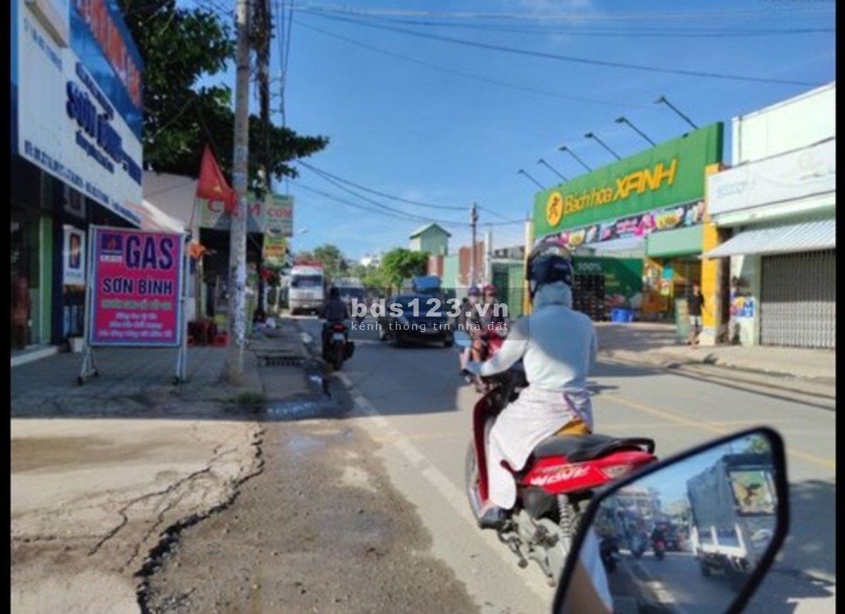 Bán nhà Nguyễn Ảnh Thủ, Quận 12, đường 8m, thu nhập 16 triệu, DT 131m² , giá 4,8 tỷ