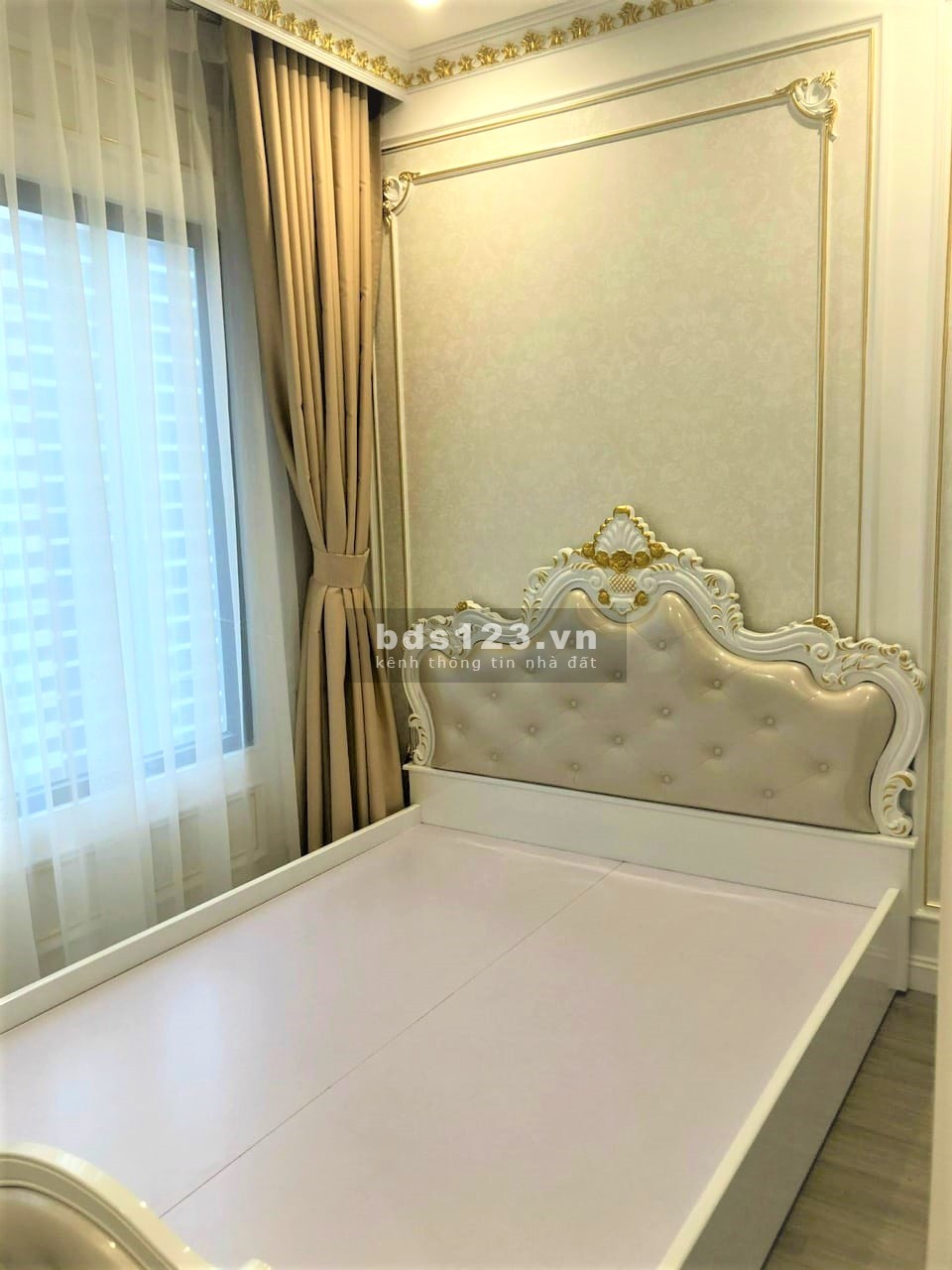 Cần bán căn hộ góc 2PN(+1), 70m2, full nội thất, view triệu đô cực đẹp tại Vinhomes Ocean Park