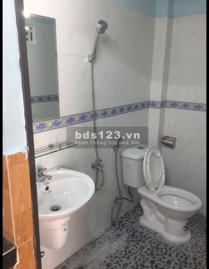 Bán nhà Nguyễn Ảnh Thủ, Quận 12, đường 8m, thu nhập 16 triệu, DT 131m² , giá 4,8 tỷ