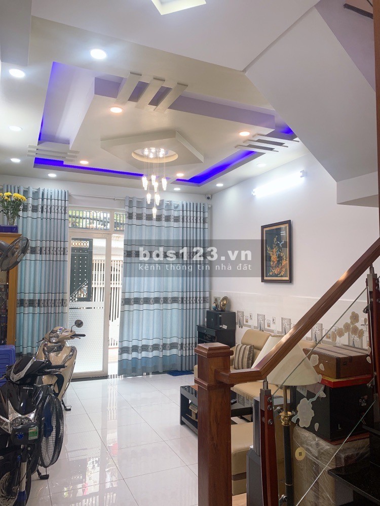 Bán nhà hẻm xe hơi, 50m2 (4x12.5m) , 3 tầng đúc, Sơn Kỳ Tân Phú, giá 5.5 tỷ