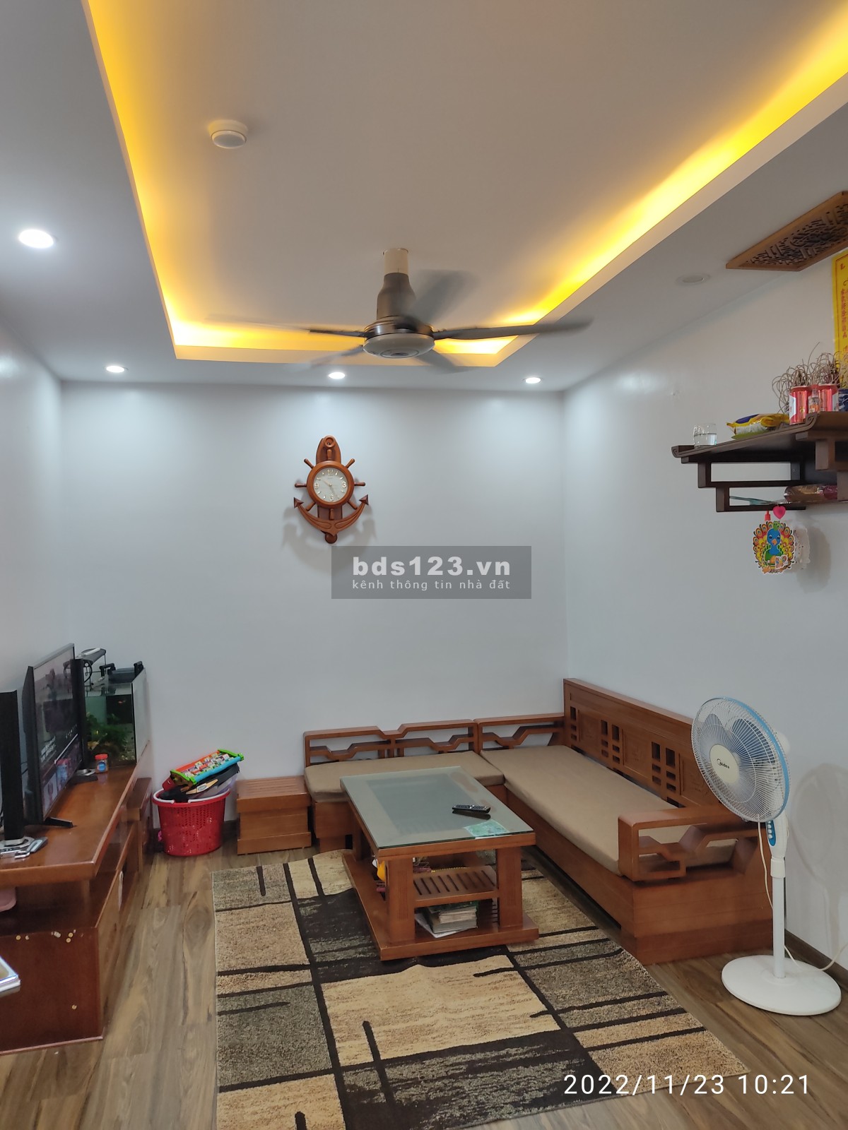 Chính chủ cần bán căn2 phòng ngủ 63m linh đàm