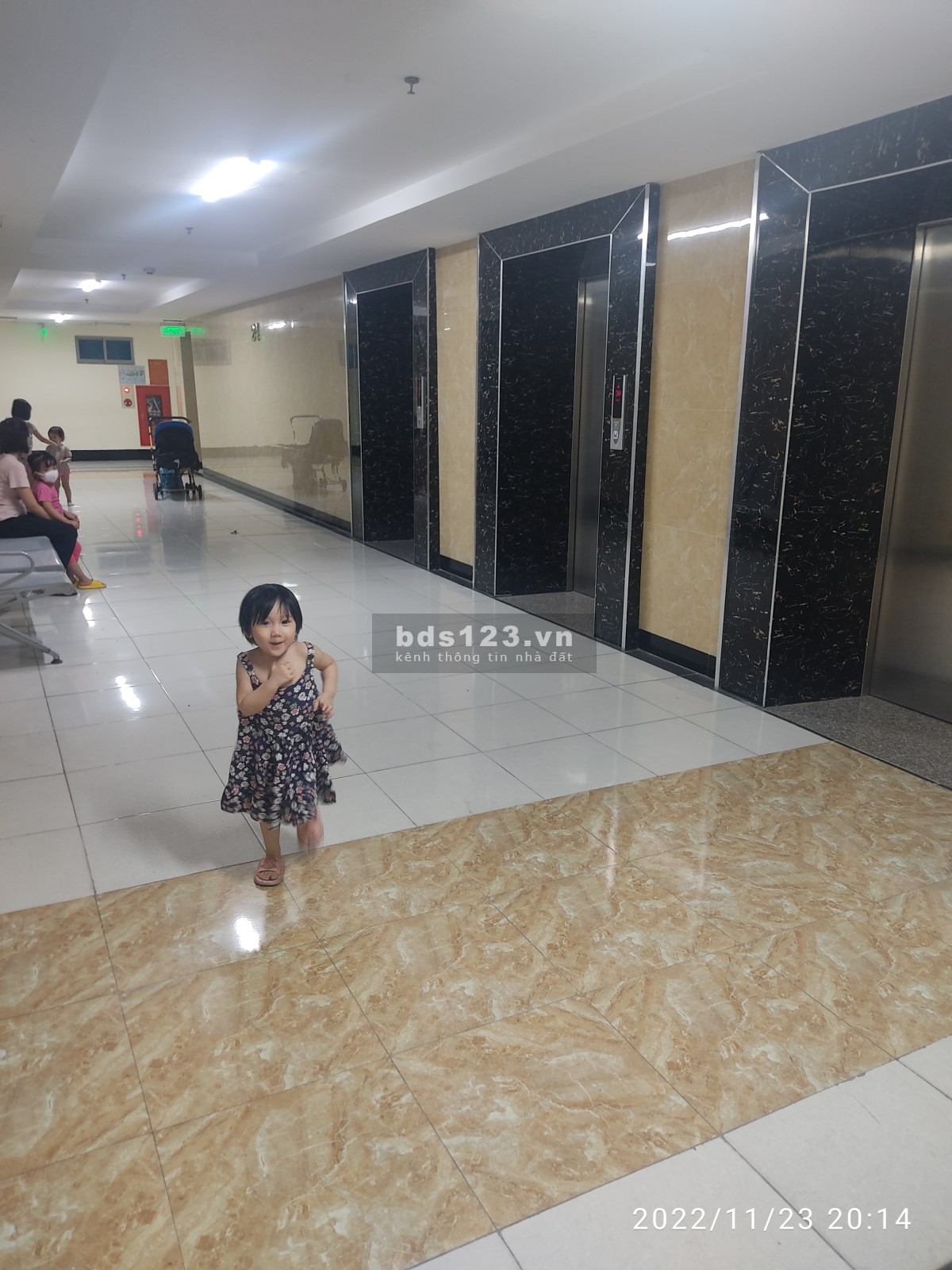 Chính chủ cần bán căn2 phòng ngủ 63m linh đàm