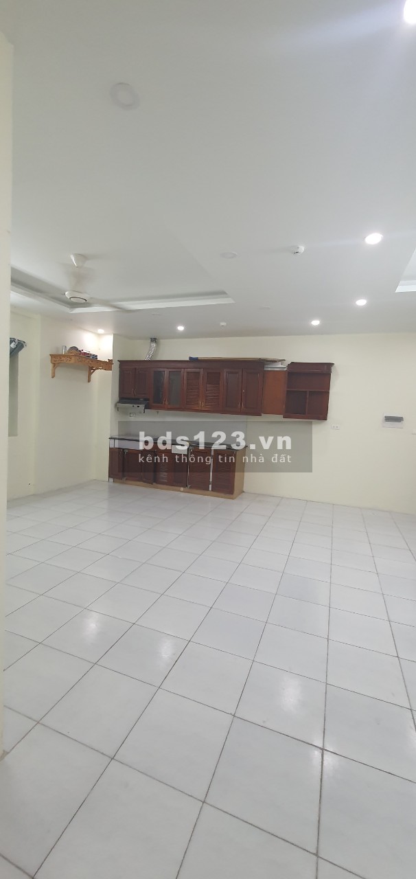 Chính chủ cho thuê căn góc diện tích sử dụng 70m2