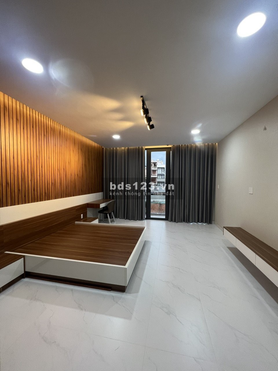 Bán gấp nhà cư xá Phú Lâm chính chủ, DT 67m² x 3 tầng