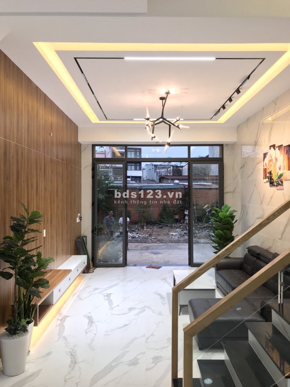 Bán gấp nhà cư xá Phú Lâm chính chủ, DT 67m² x 3 tầng