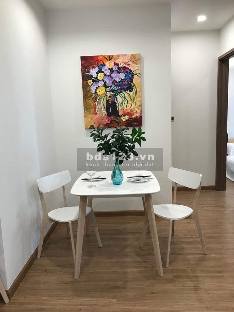 Bán căn hộ tầng cao tòa vinhomes metropolis tòa M3