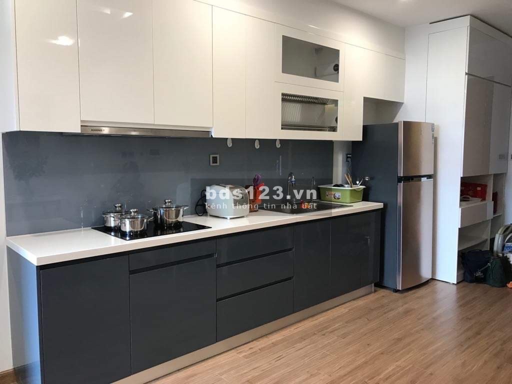 Bán căn hộ tầng cao tòa vinhomes metropolis tòa M3