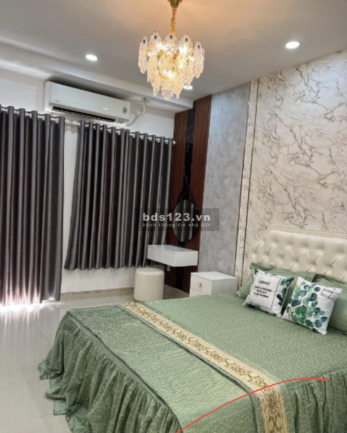 Cần bán nhanh nhà thị trấn Cần Đước, DT 84m², 1T + 1L, giá 2,4 tỷ đồng